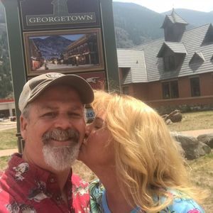 Meet your Posher, Cari